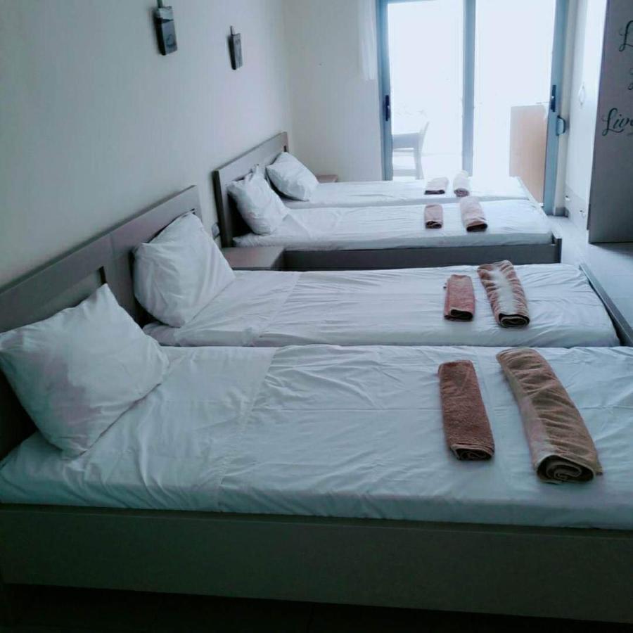 Riviera Rooms Sarandë Exterior foto